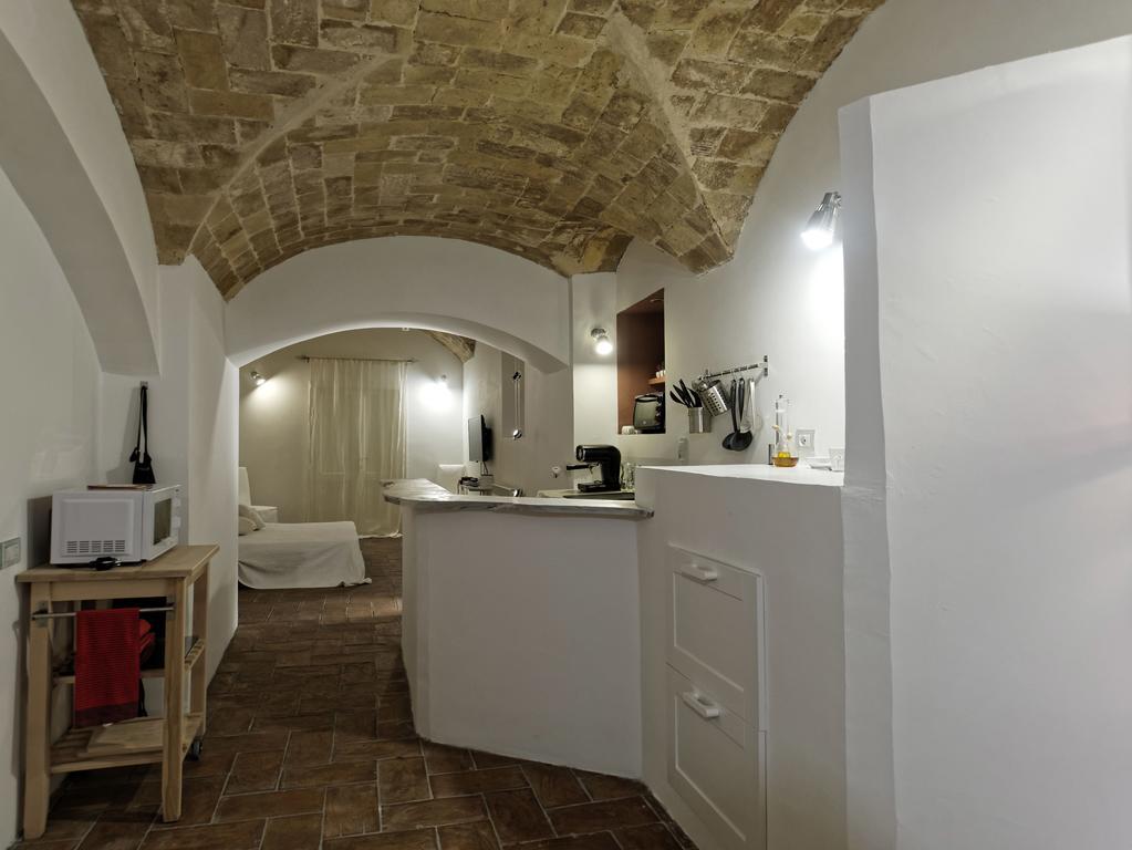 Le Stalle Del Seminario Tarquinia Szoba fotó
